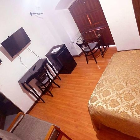 Hostal Recoleta Sur Sucre Bagian luar foto