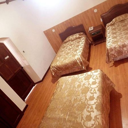 Hostal Recoleta Sur Sucre Bagian luar foto