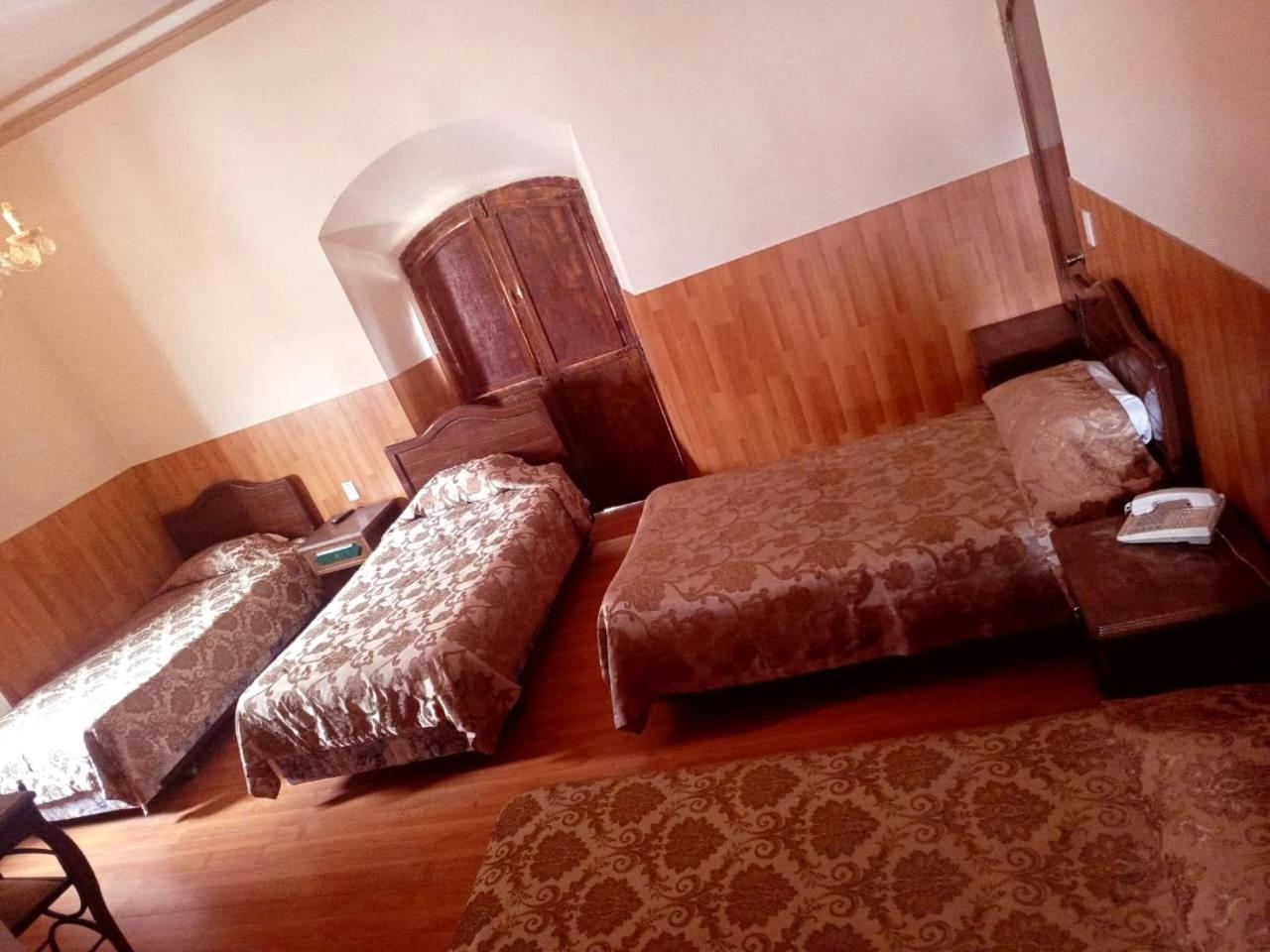 Hostal Recoleta Sur Sucre Bagian luar foto