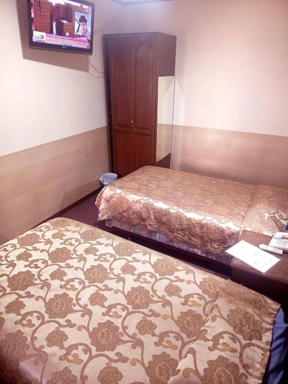 Hostal Recoleta Sur Sucre Bagian luar foto