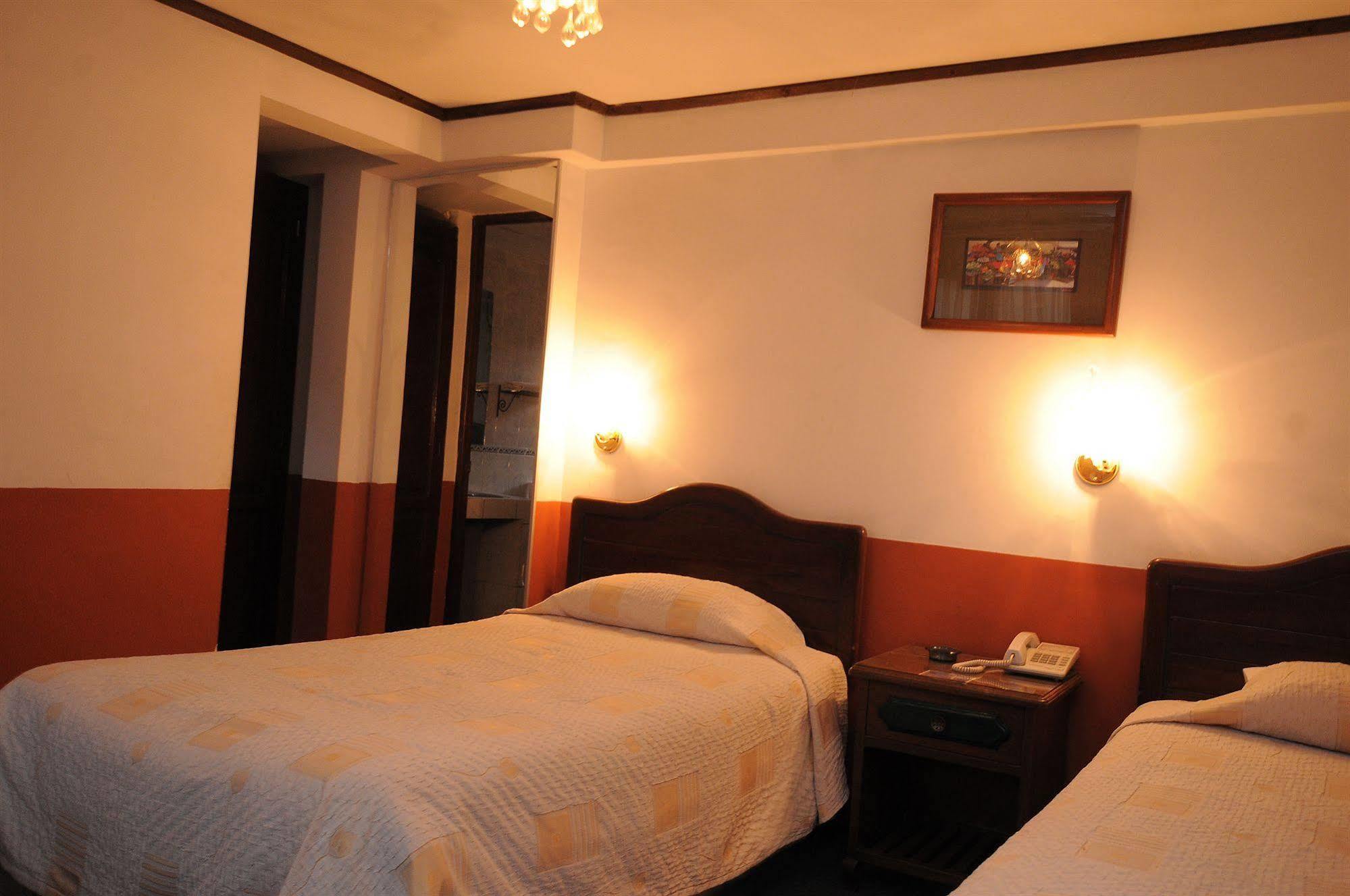 Hostal Recoleta Sur Sucre Bagian luar foto